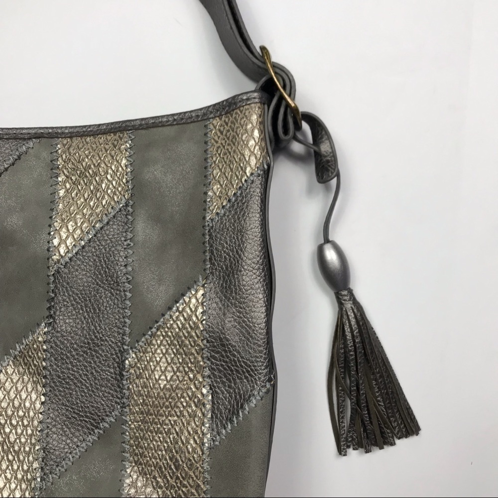 GAL Vegan Pebbled Leather Snakeskin Patchwork Bag - Picture 3 of 7